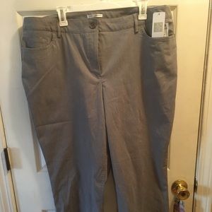 NWT Dalia Collection Gray dress pants